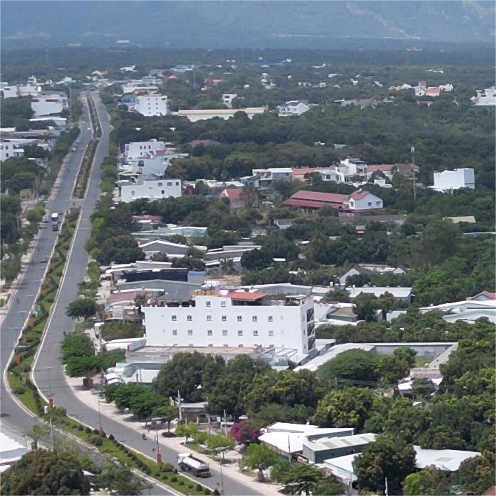 Thị trấn Cam Đức Huyện Cam Lâm, Khánh Hòa: Chi tiết về dân cư, giao thông & các địa điểm nổi bật trên địa bàn 5 dji 0709 20240821153813